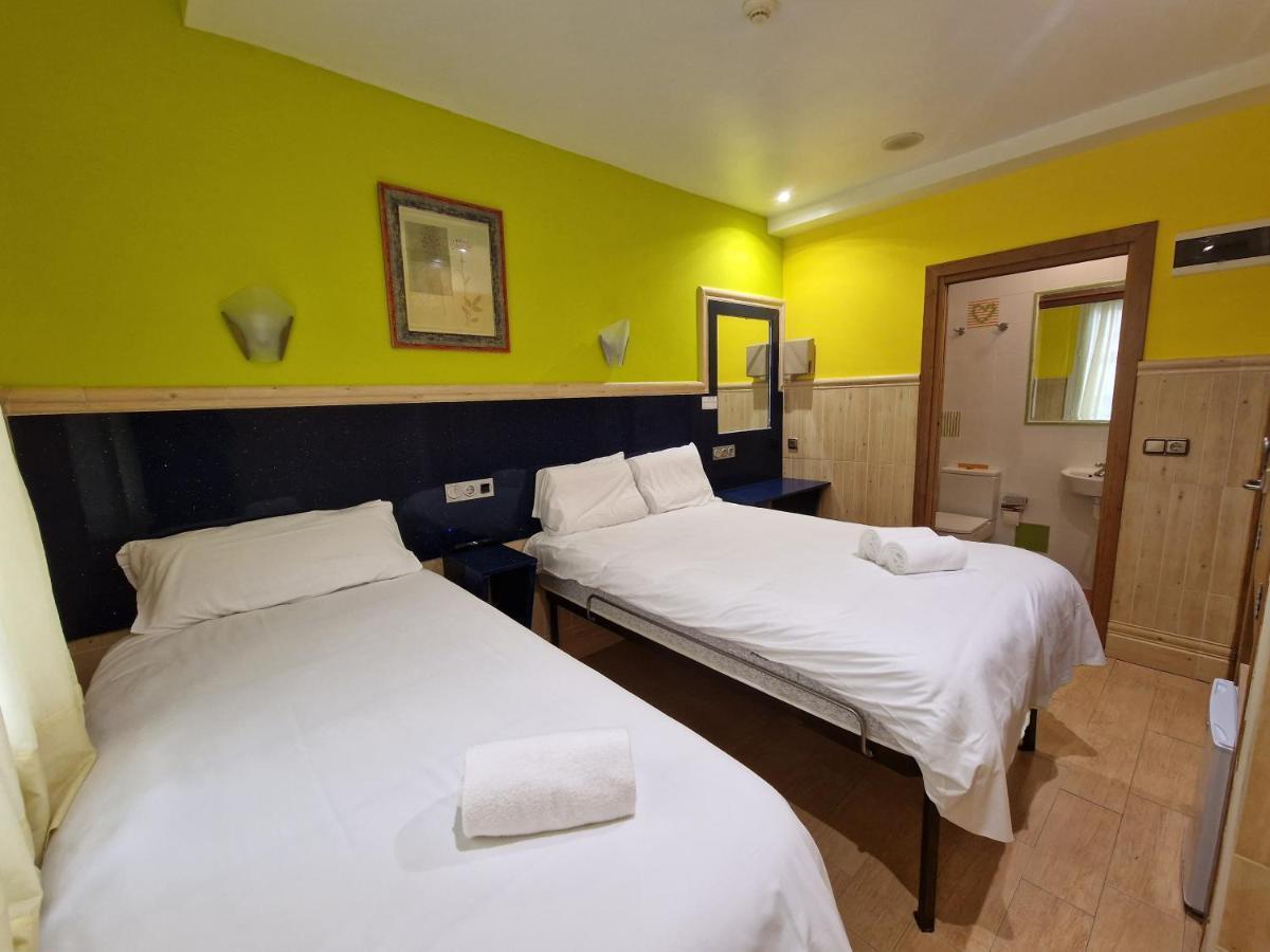 Pension Izar Bat Guesthouse سان سيباستيان المظهر الخارجي الصورة